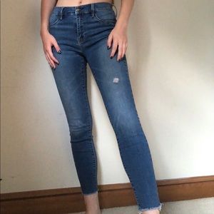 PacSun ankle jeans